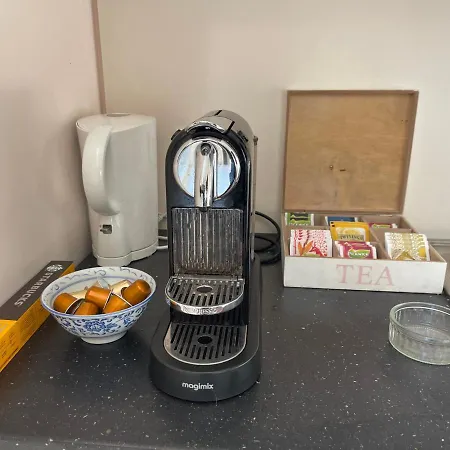 Alojamento de Acomodação e Pequeno-almoço Oase Van Haarlem, 15 Minuten Van Amsterdam 3*