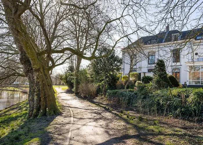 Oase Van Haarlem, 15 Minuten Van Amsterdam Alojamento de Acomodação e Pequeno-almoço Haarlem